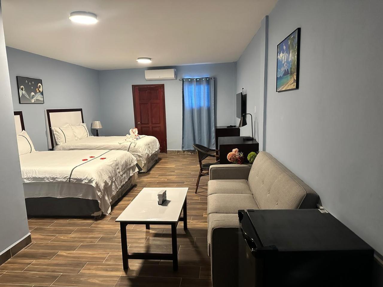 Enjoy Hotel Caye Caulker Extérieur photo